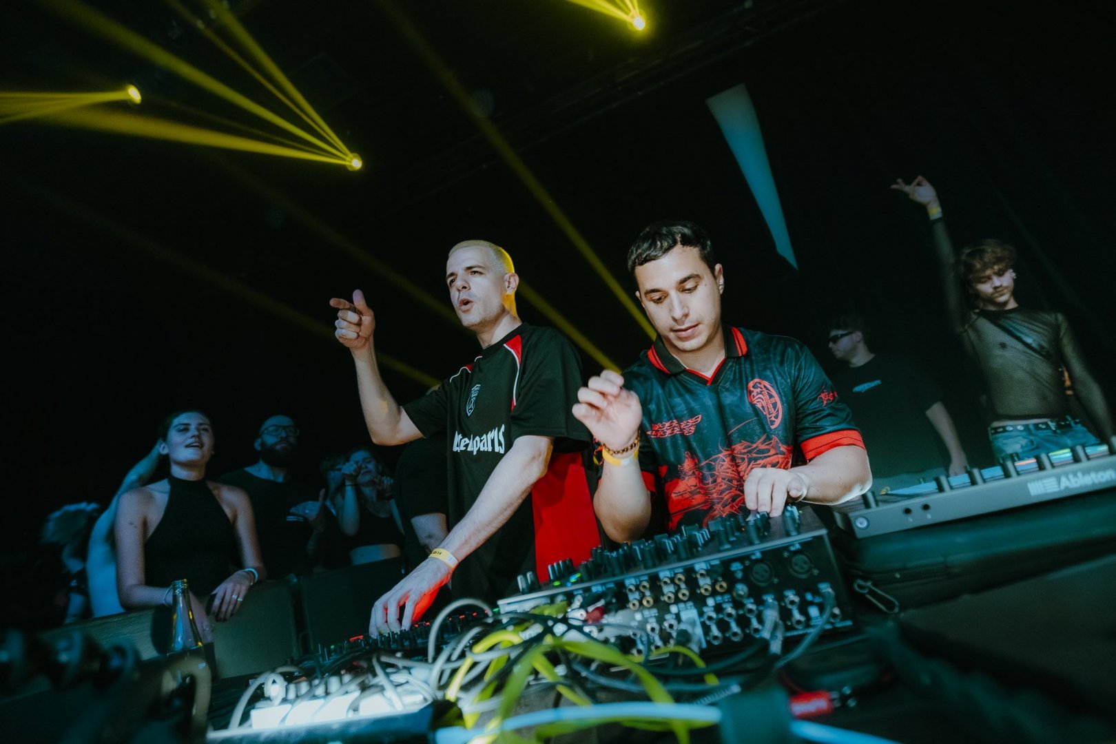 999999999 | ROXY Prague