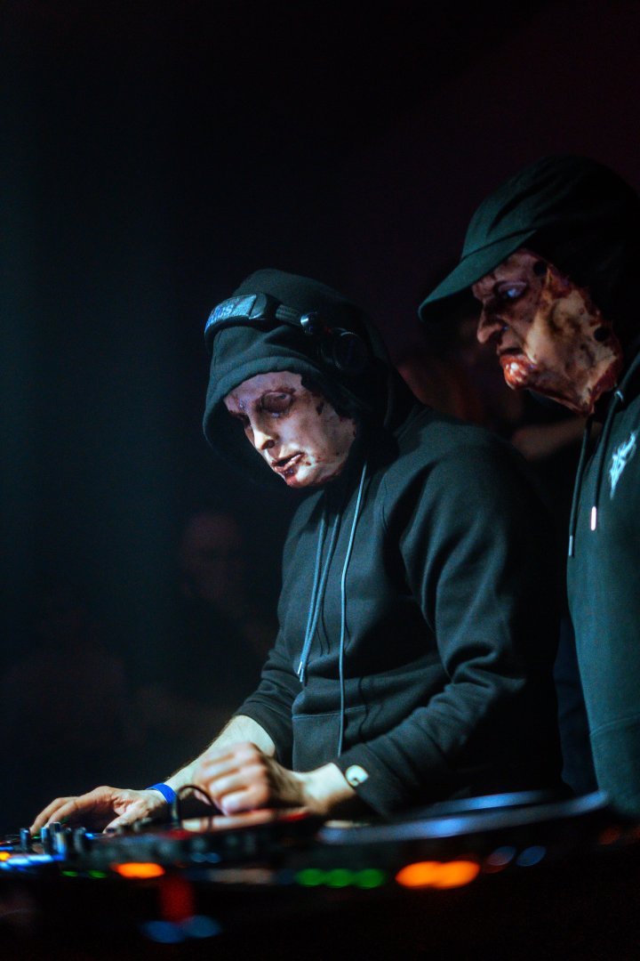 NONSENSE ARMY NIGHT | ROXY Prague