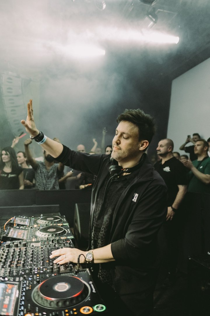 MACEO PLEX | ROXY Prague