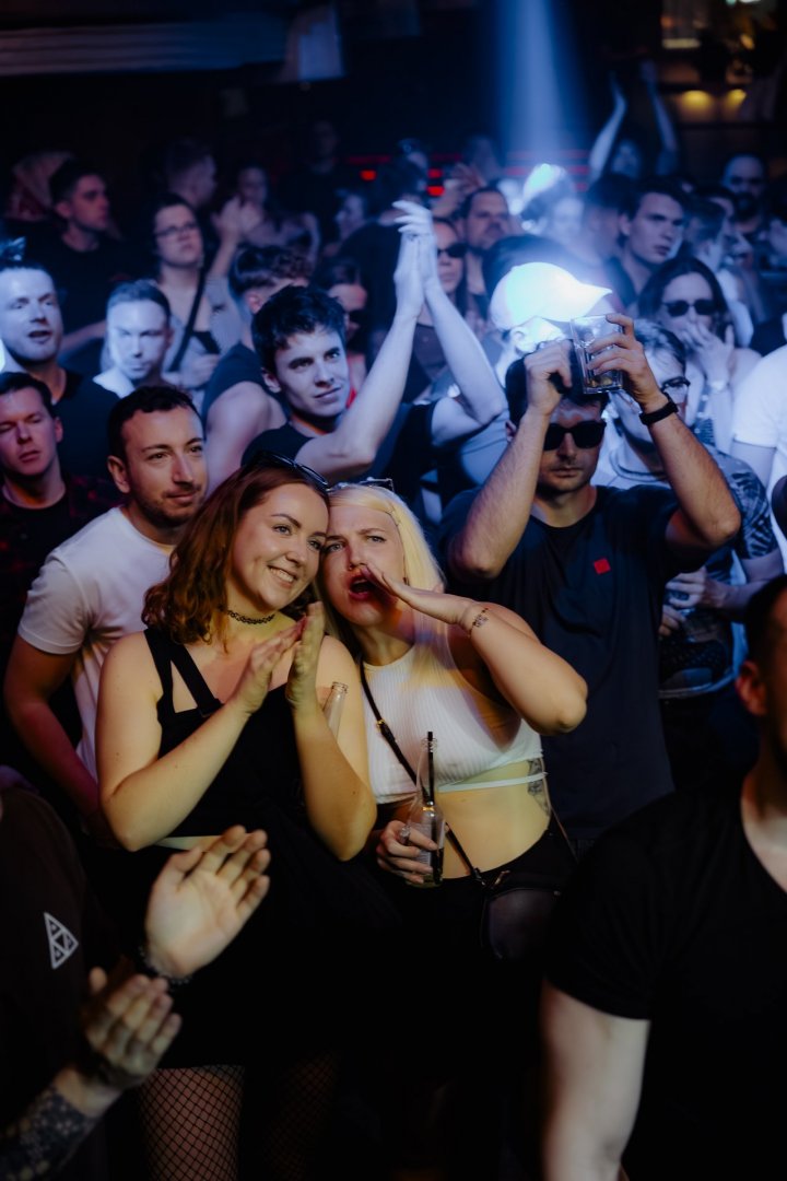 JOHANNES SCHUSTER | ROXY Prague
