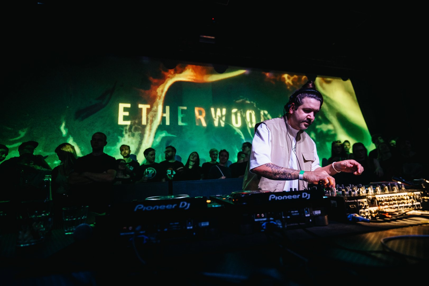 LONDON ELEKTRICITY & ETHERWOOD | ROXY Prague