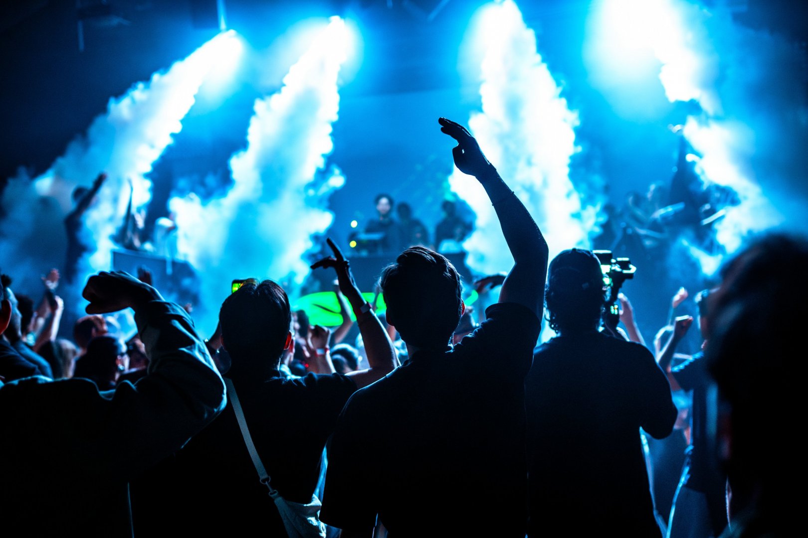 MAX STYLER | ROXY Prague