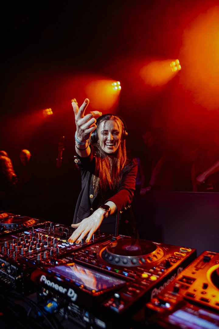 WILKINSON WEEKENDER: DAY 1 | ROXY Prague