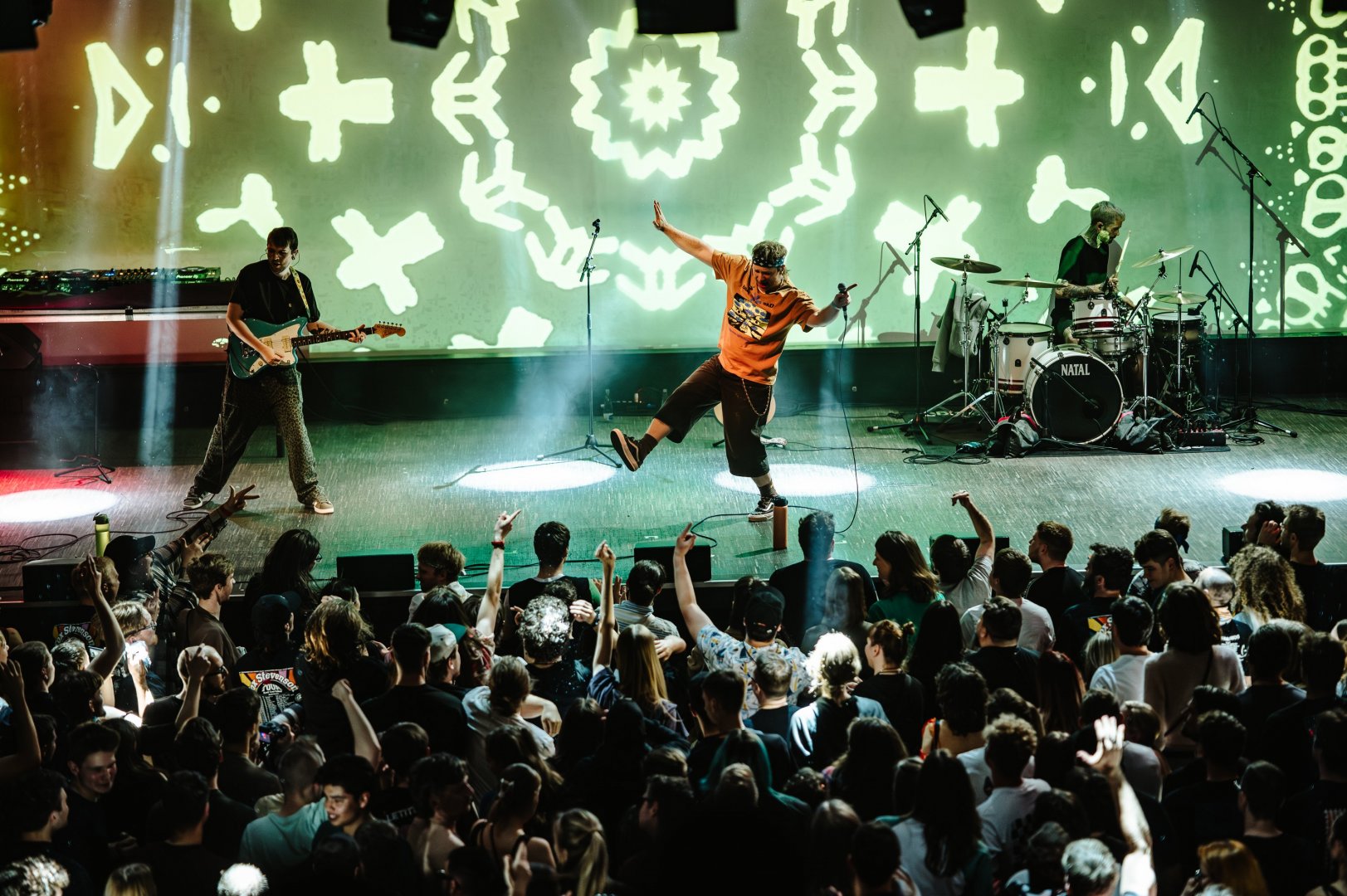 FOX STEVENSON | ROXY Prague