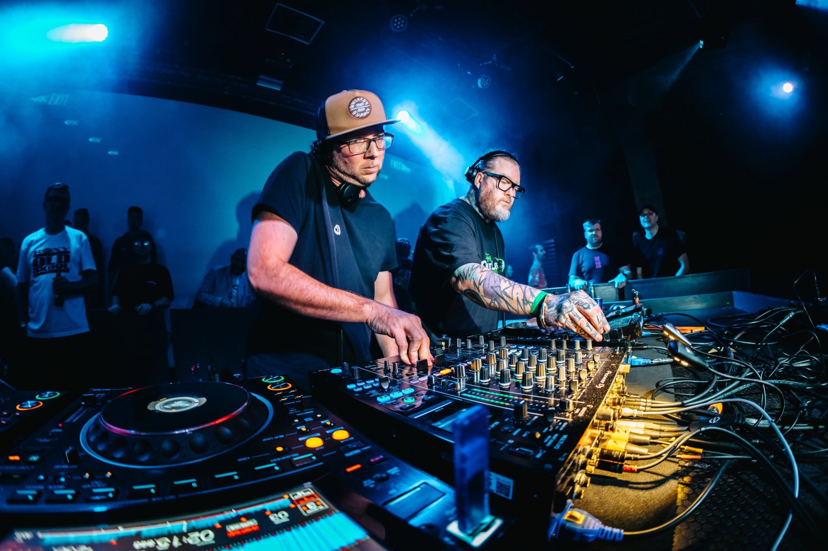 LONDON ELEKTRICITY & ETHERWOOD | ROXY Prague