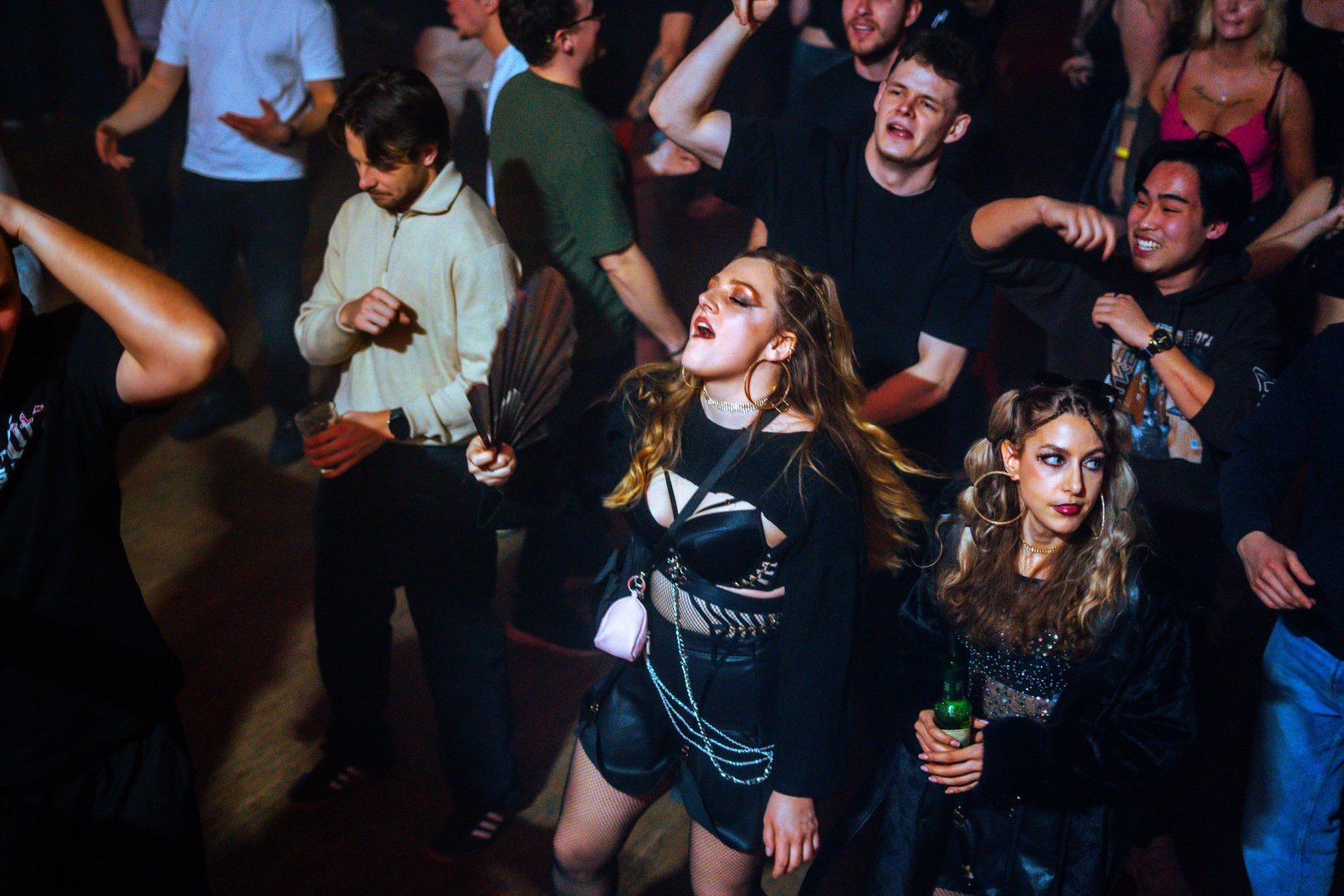 NONSENSE ARMY NIGHT | ROXY Prague