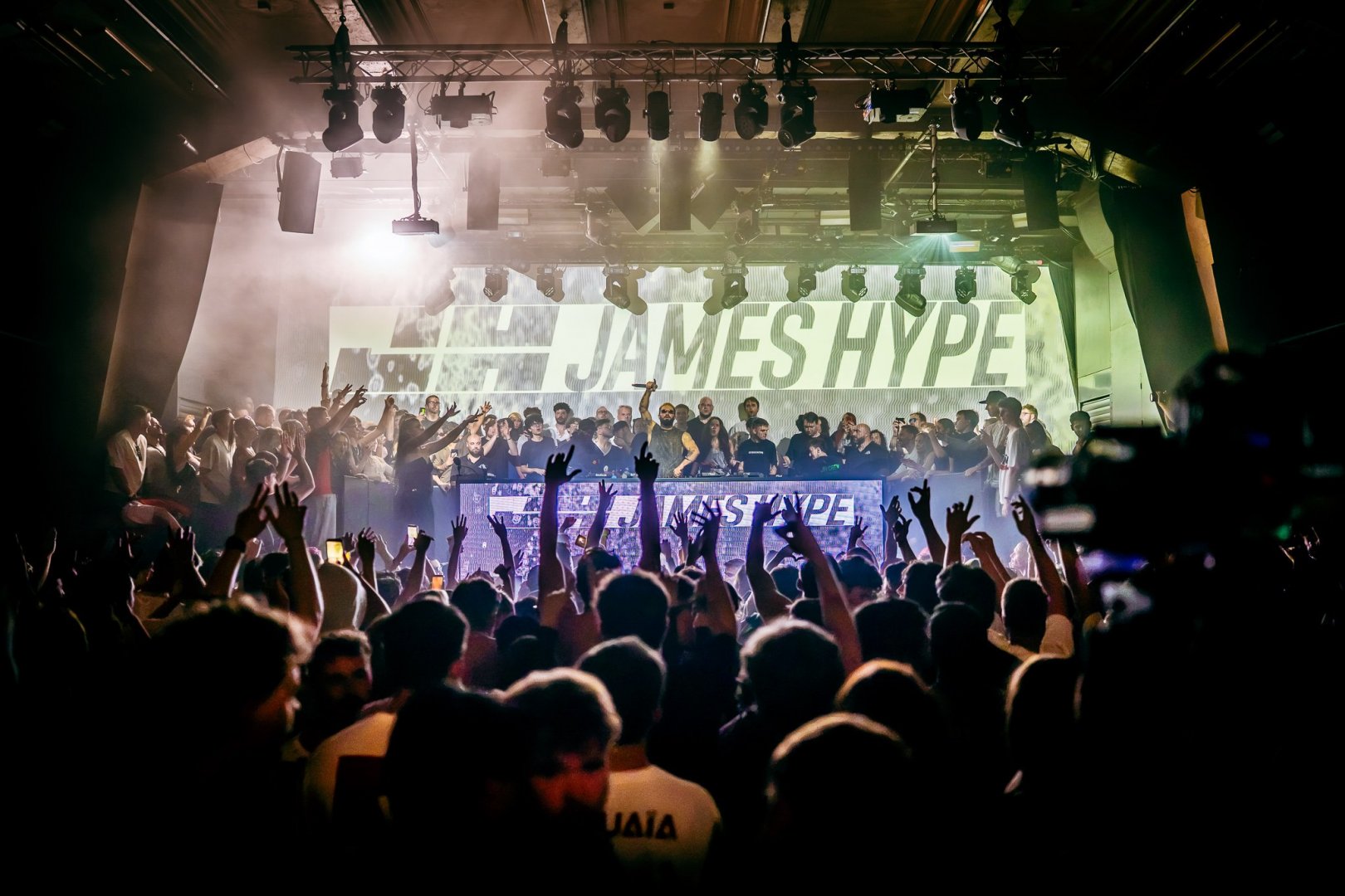 JAMES HYPE | ROXY Prague