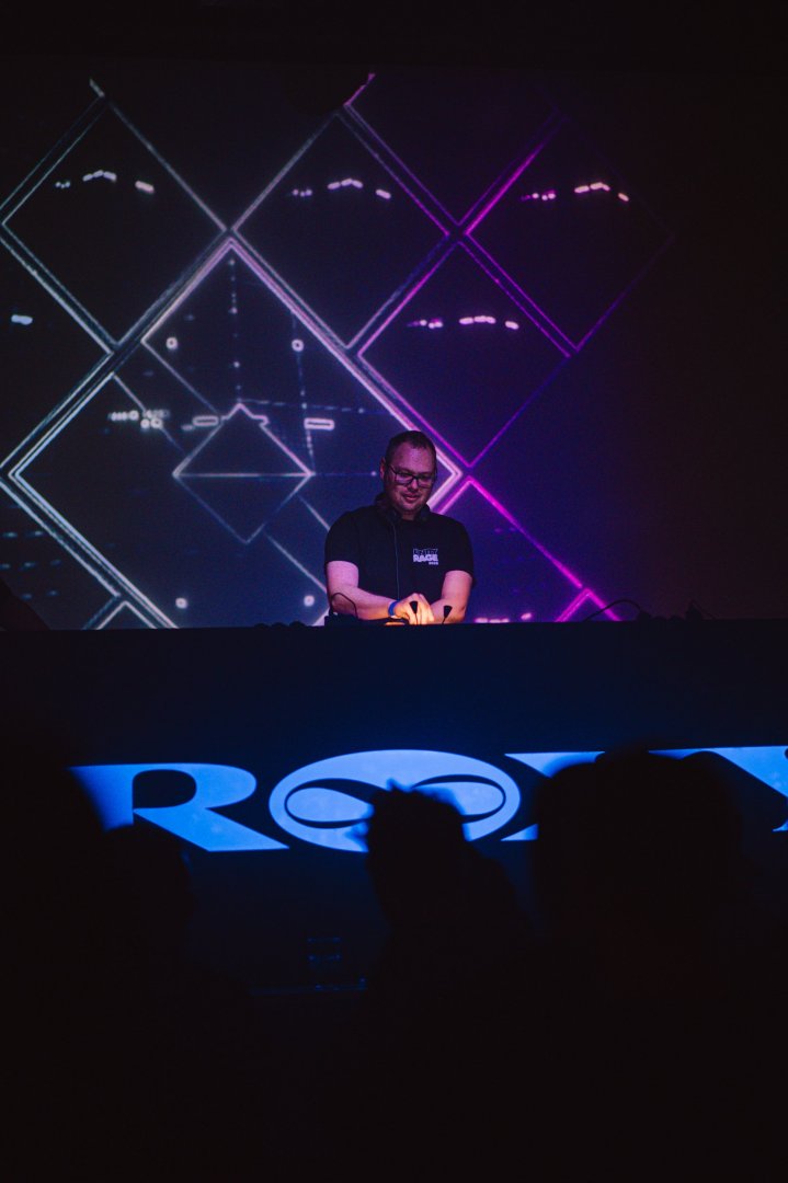 CAMO&KROOKED | ROXY Prague