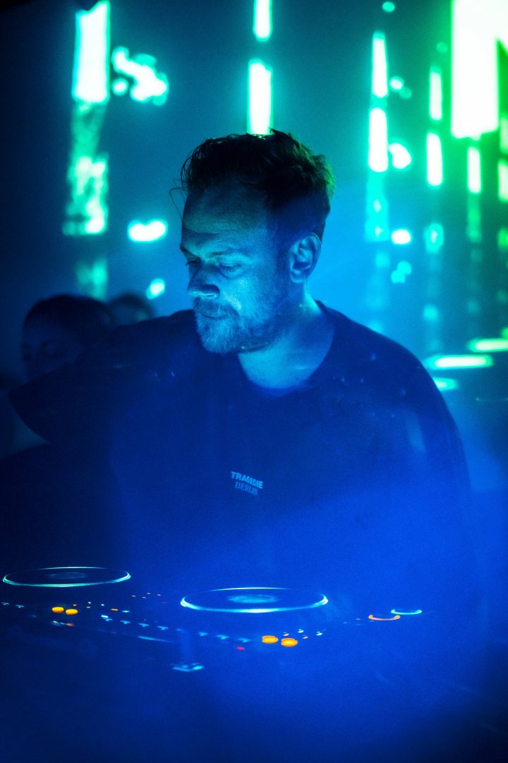 ADAM BEYER | ROXY Prague