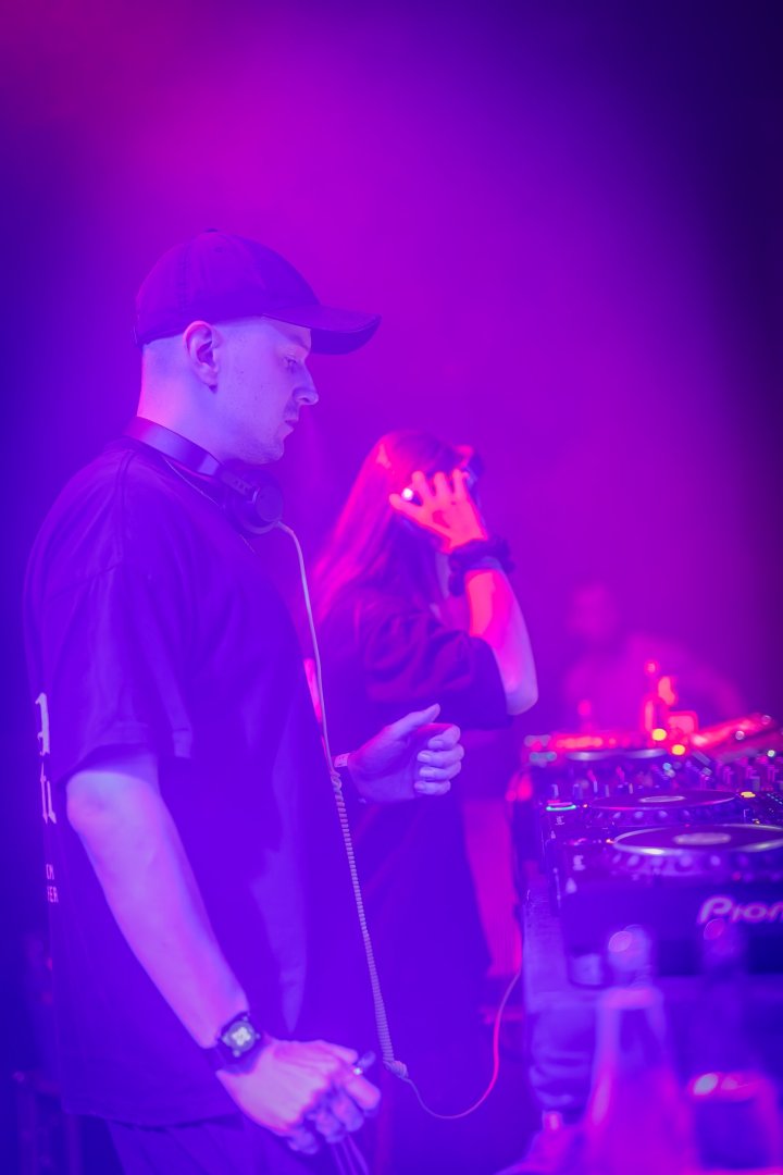 CLARA CUVÉ | ROXY Prague