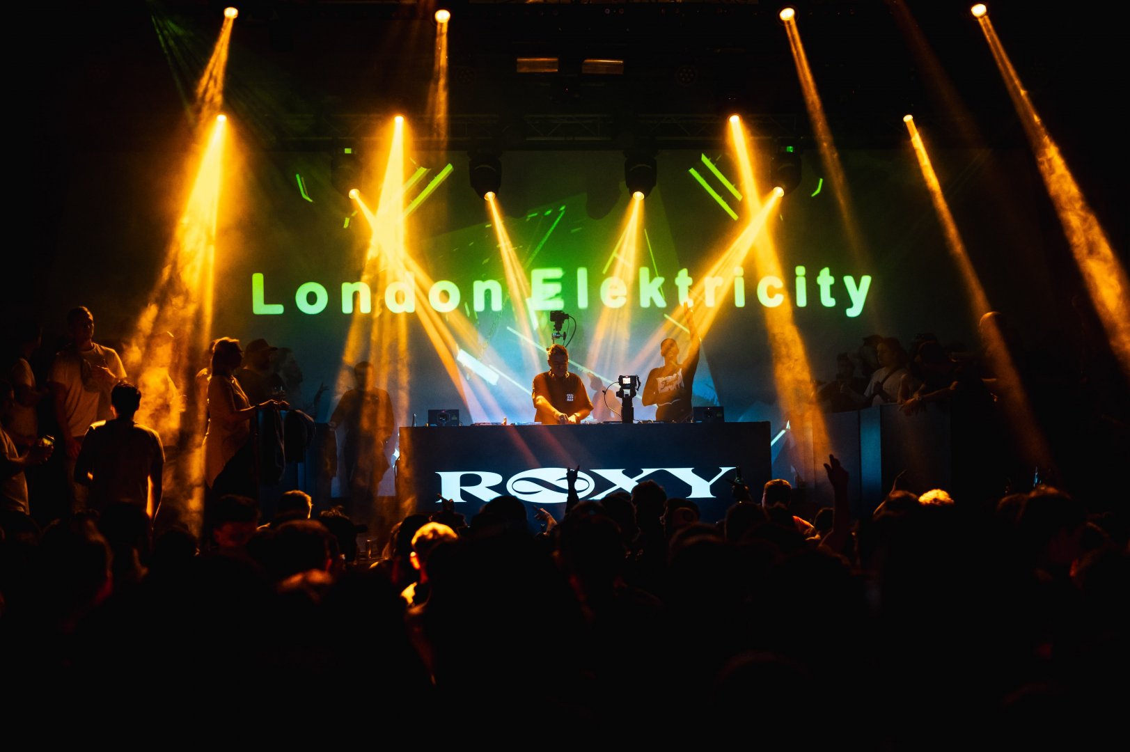 LONDON ELEKTRICITY & DEGS | ROXY Prague