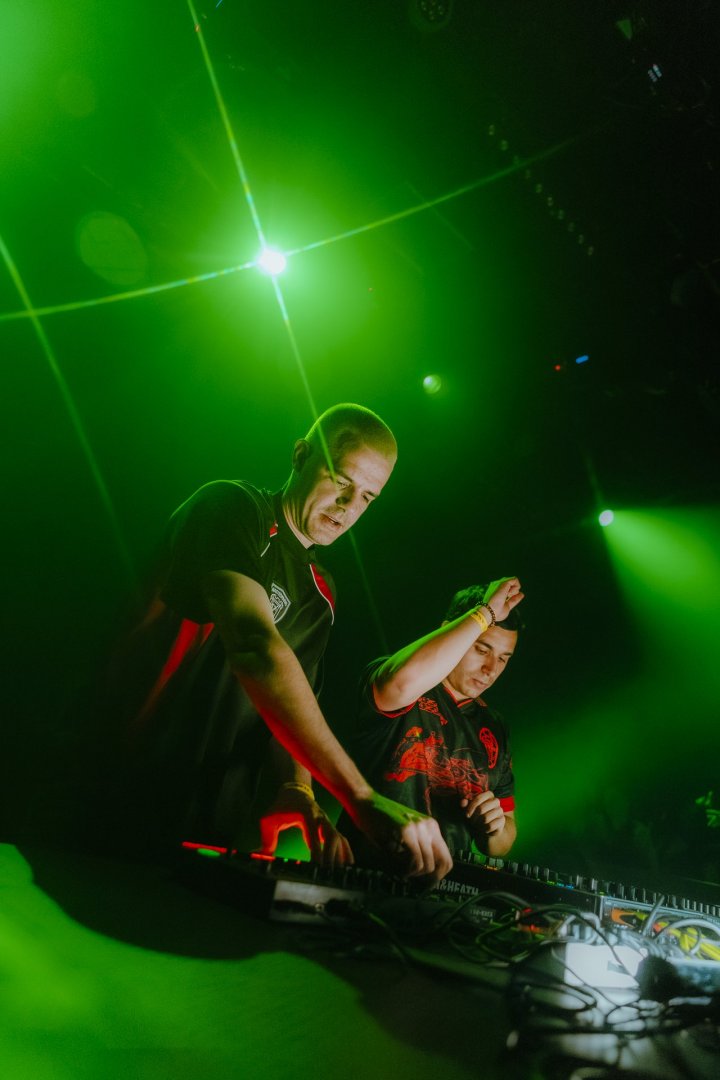 999999999 | ROXY Prague
