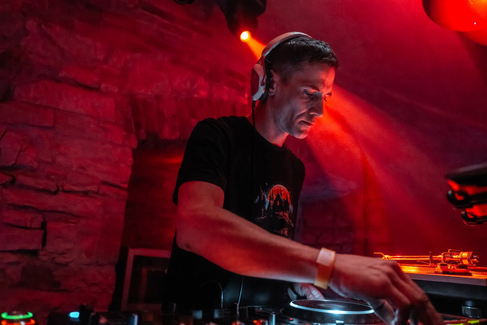 JORIS VOORN | ROXY Prague