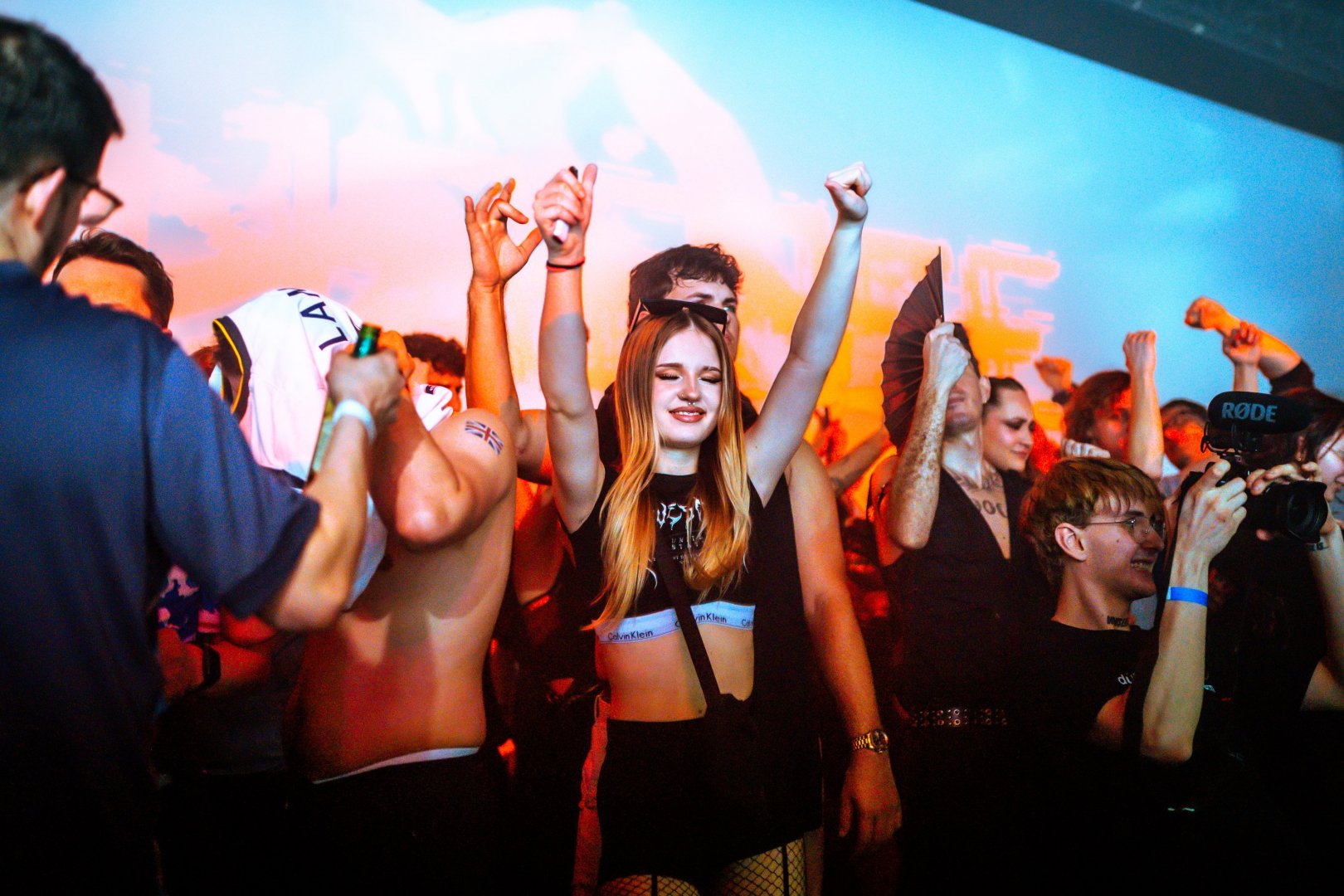 NONSENSE ARMY NIGHT | ROXY Prague