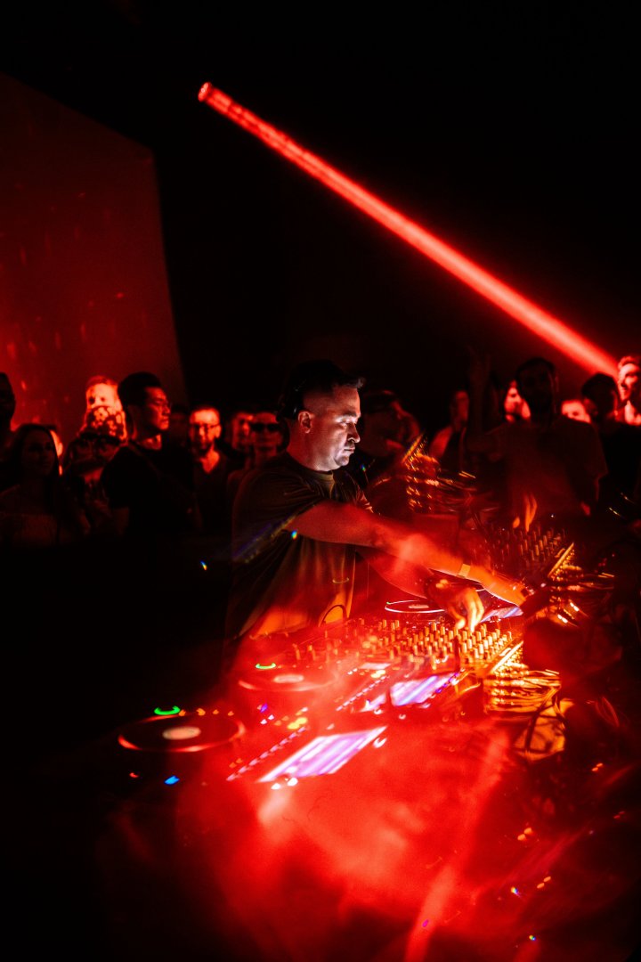 MISS MONIQUE | ROXY Prague