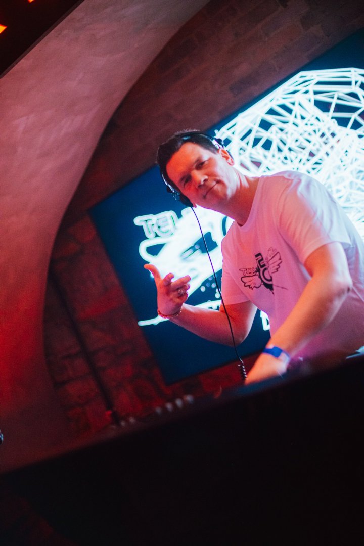 NETSKY WEEKENDER: DAY 1 | ROXY Prague