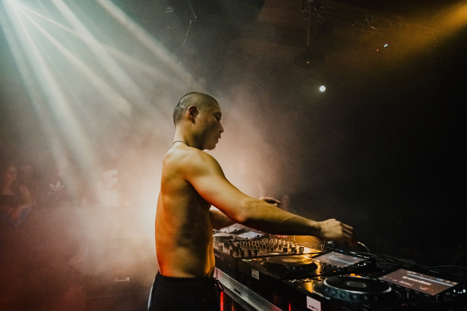 ¥ØU$UK€ ¥UK1MAT$U | ROXY Prague