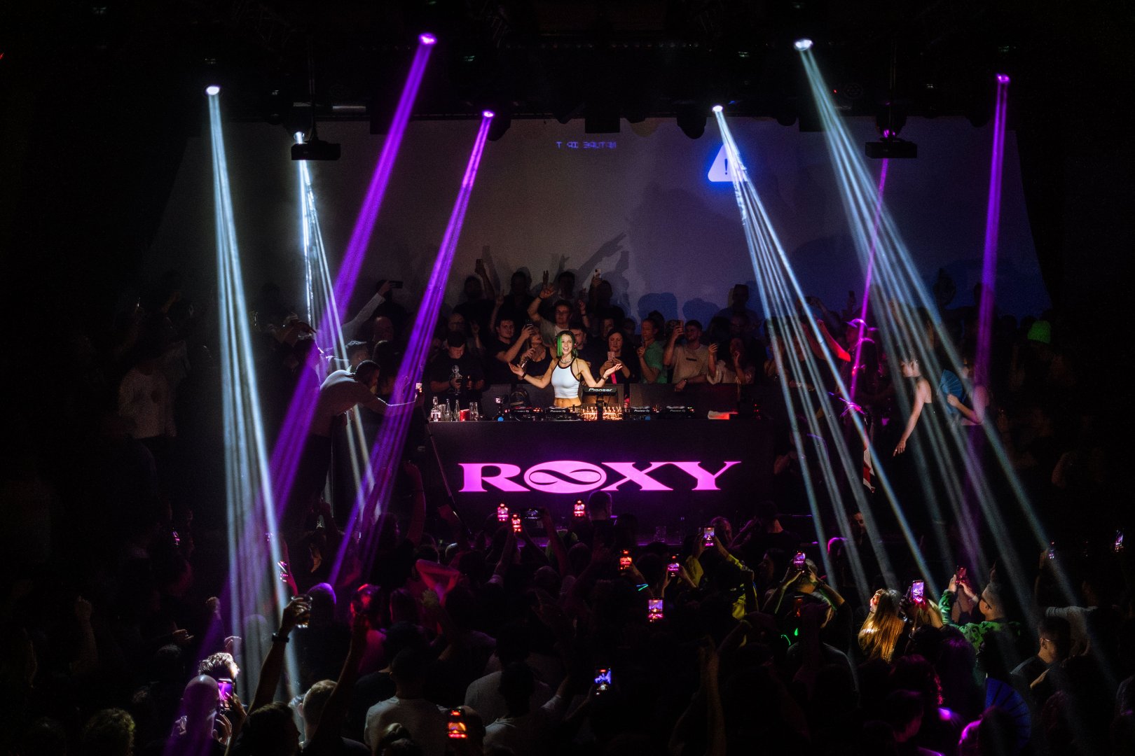 MISS MONIQUE | ROXY Prague