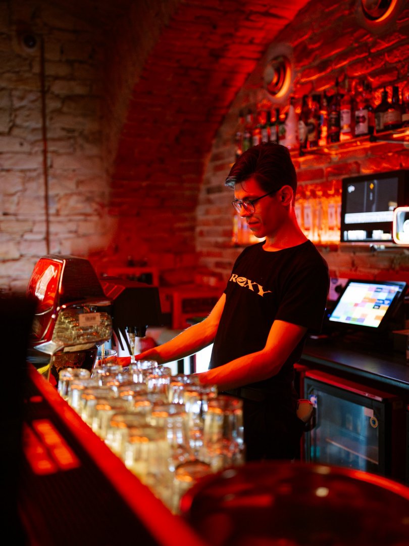 WILKINSON WEEKENDER: DAY 2 | ROXY Prague