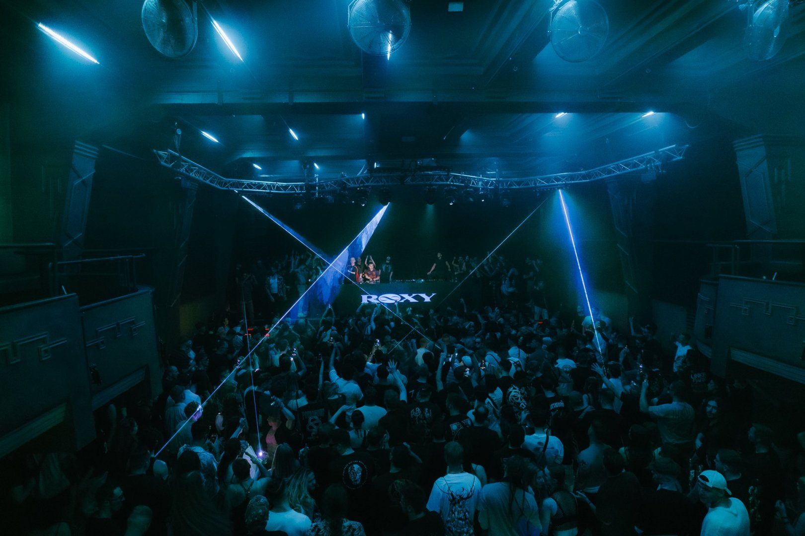 999999999 | ROXY Prague
