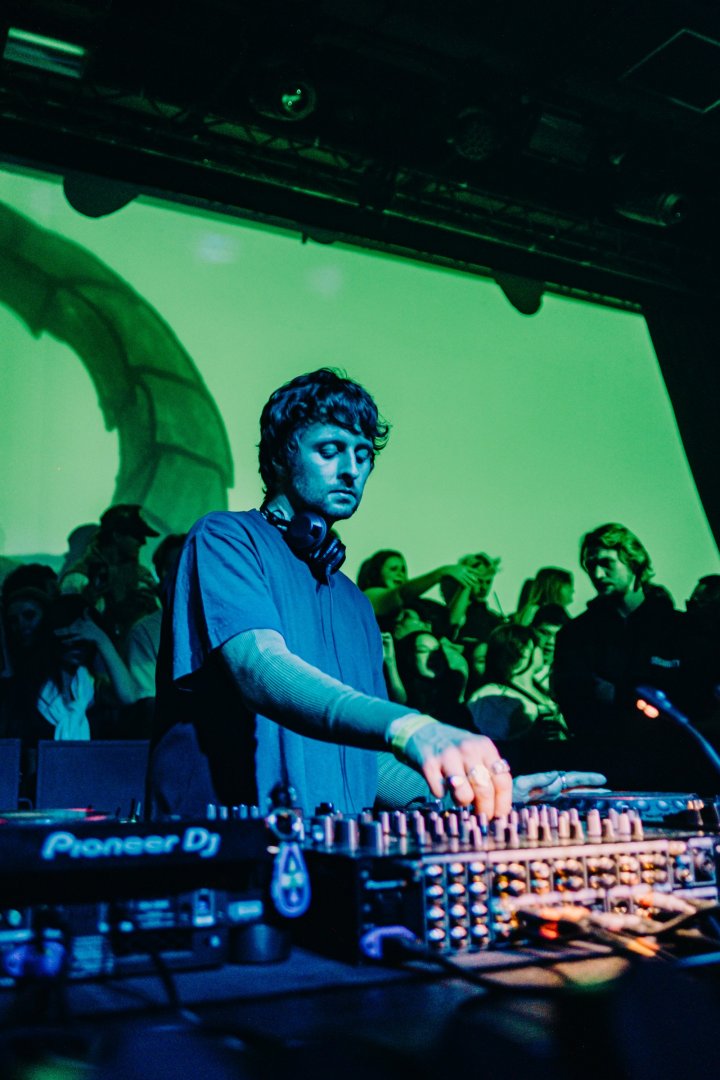 MALL GRAB | ROXY Prague