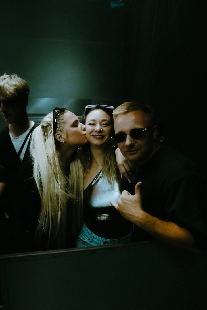 999999999 | ROXY Prague