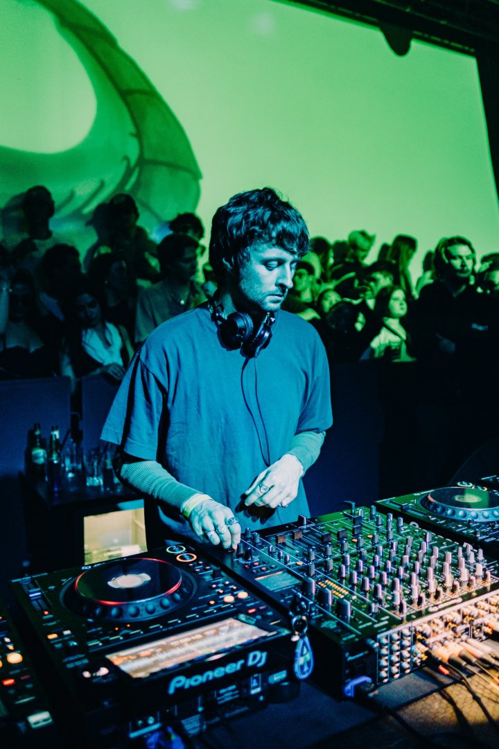 MALL GRAB | ROXY Prague