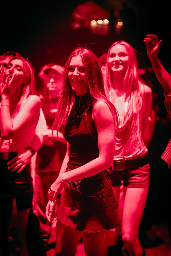 JAMES HYPE | ROXY Prague