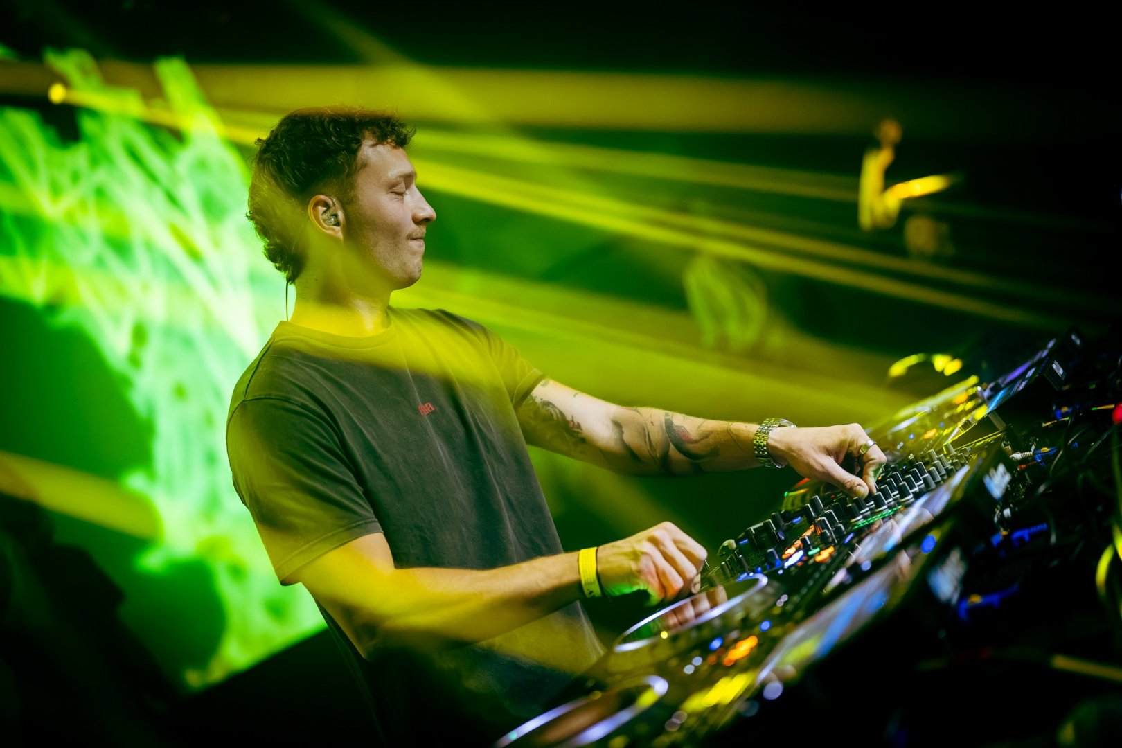 JAMES HYPE | ROXY Prague