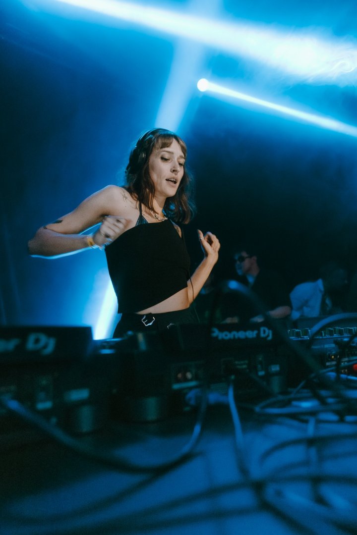 999999999 | ROXY Prague