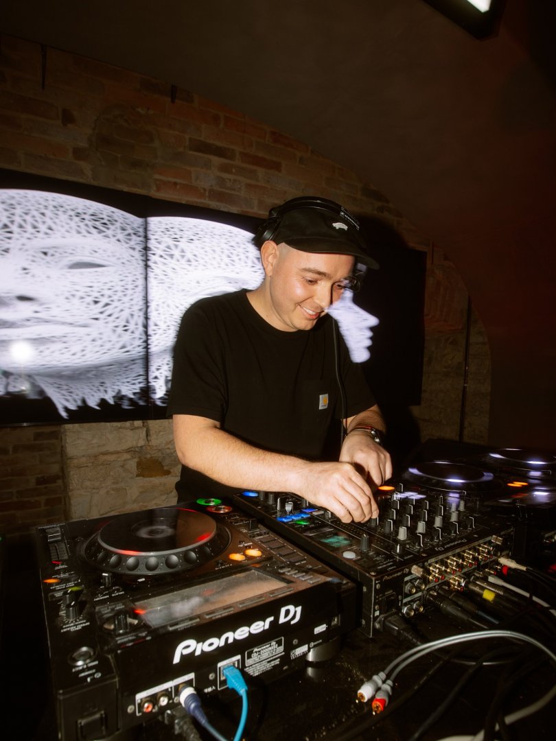 WILKINSON WEEKENDER: DAY 2 | ROXY Prague