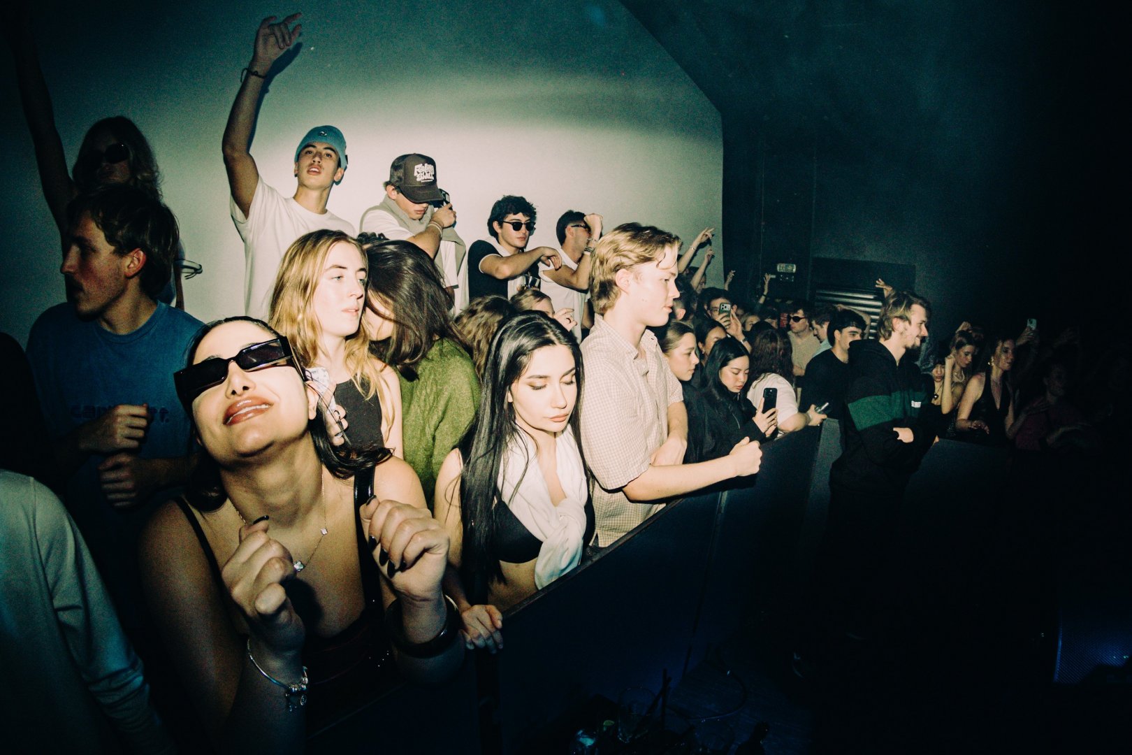 MALL GRAB | ROXY Prague