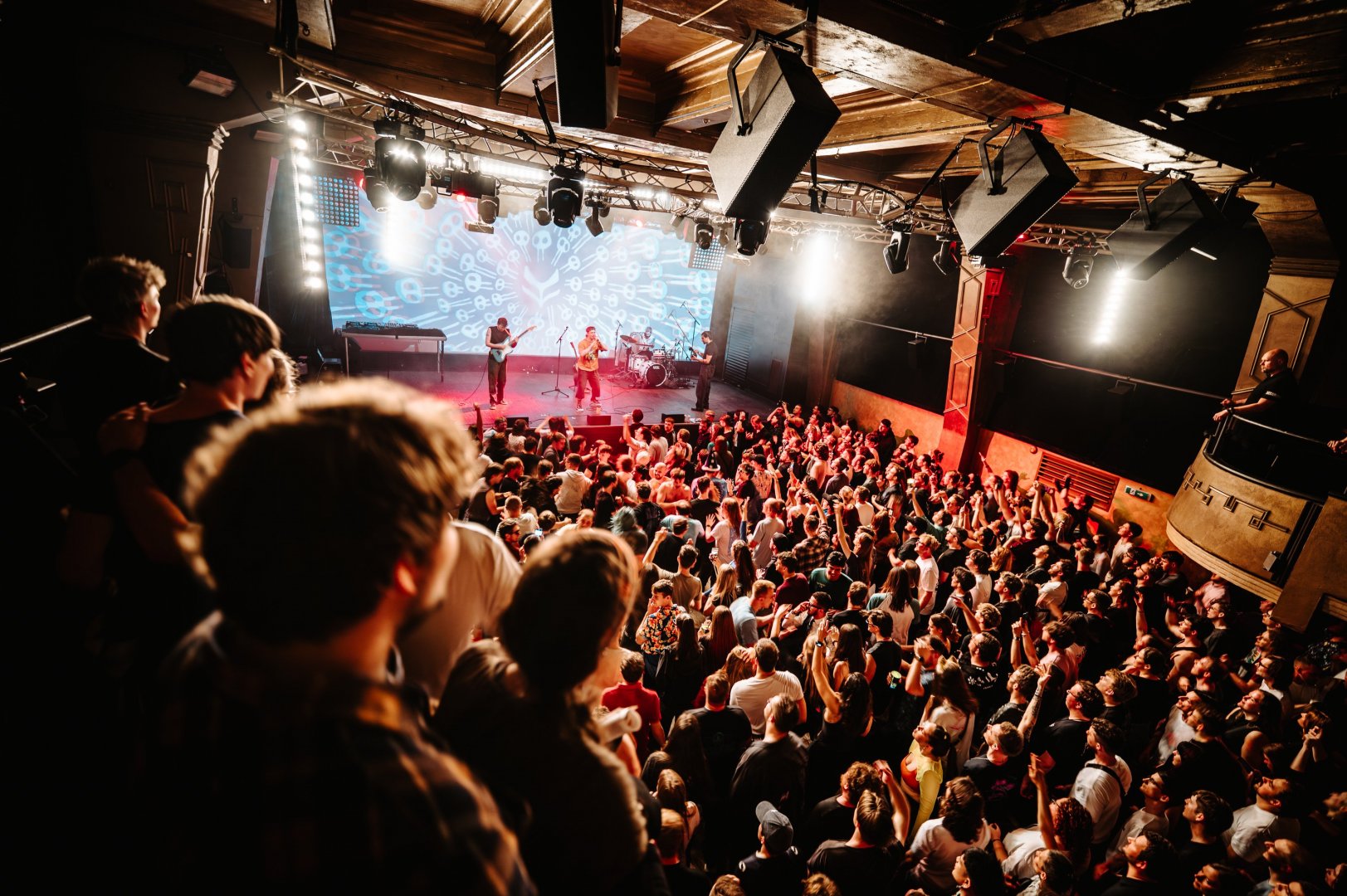 FOX STEVENSON | ROXY Prague
