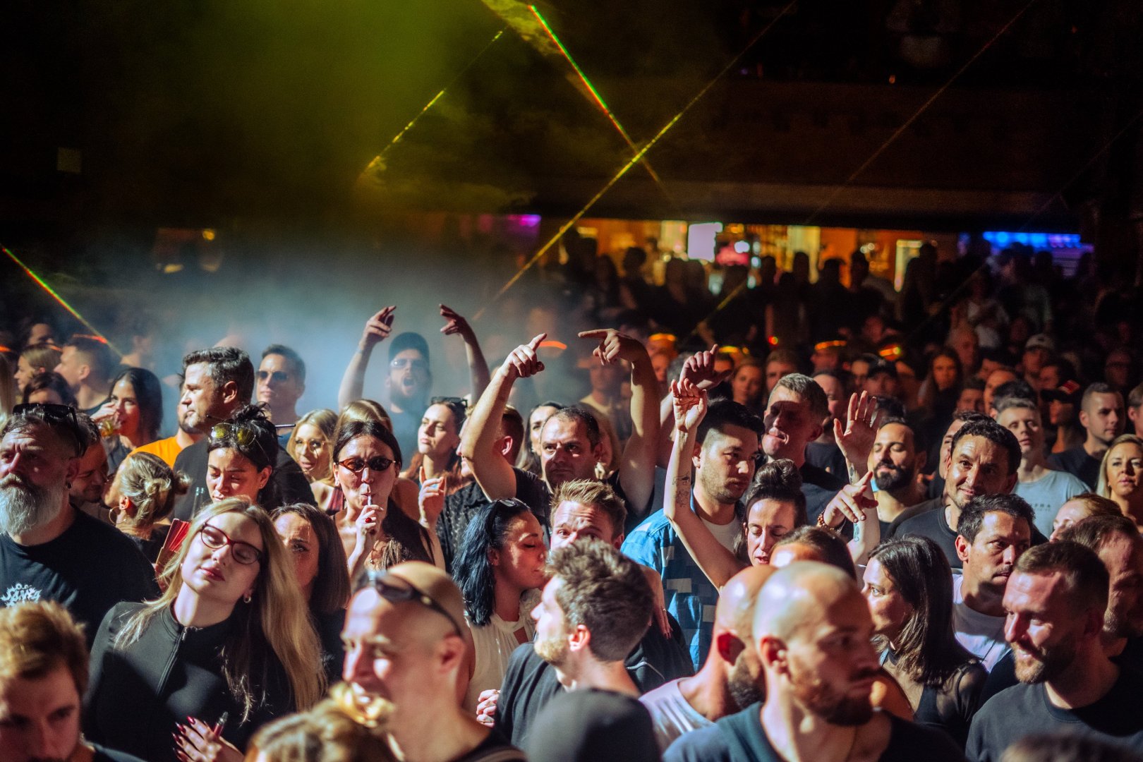 ADAM BEYER | ROXY Prague