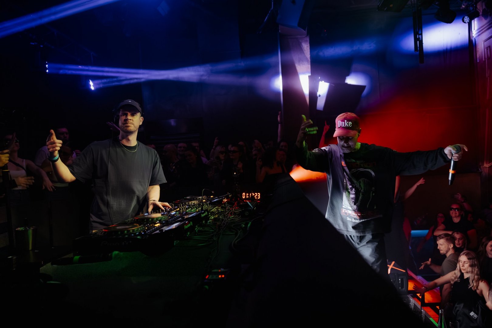 WILKINSON WEEKENDER: DAY 1 | ROXY Prague