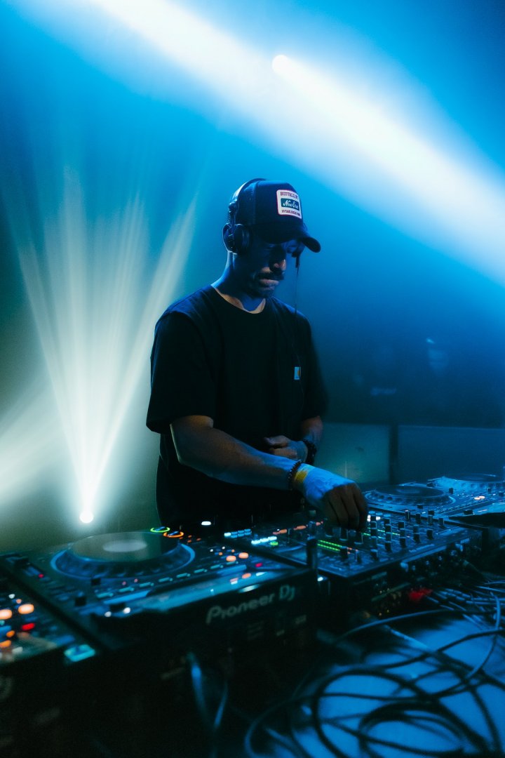 999999999 | ROXY Prague