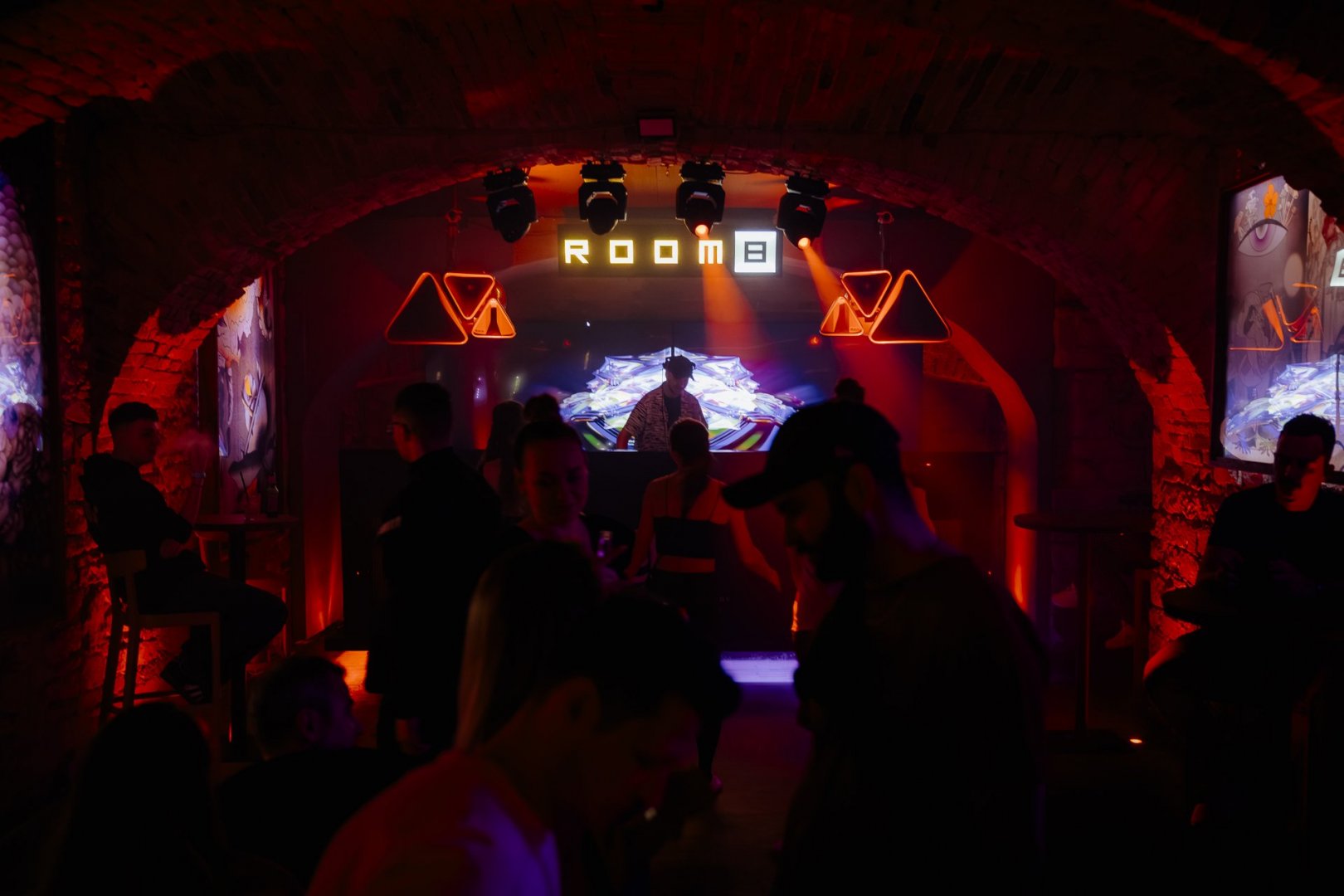 WILKINSON WEEKENDER: DAY 1 | ROXY Prague